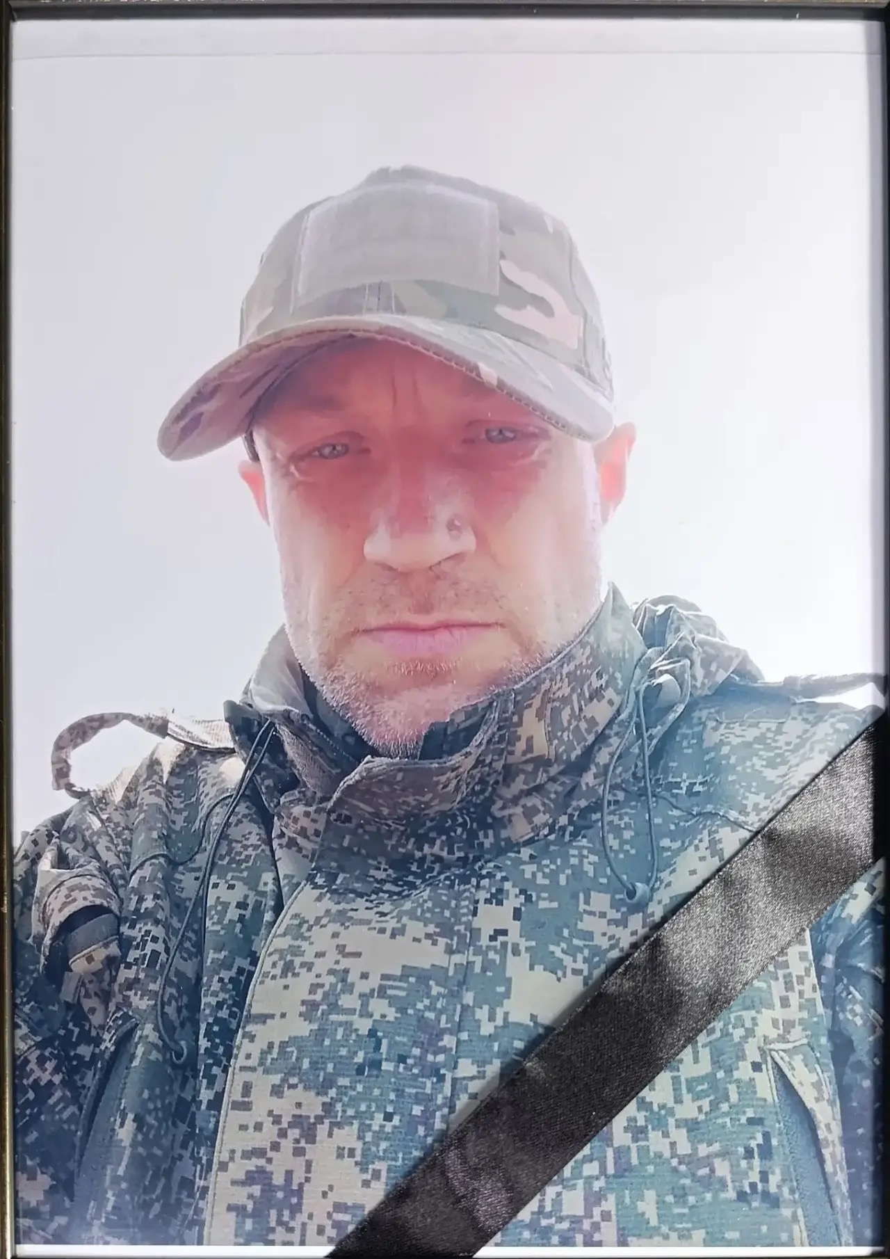 Мемориал Z Павлово-Посадского городского округа: Момотов Артем Николаевич, звание: младший сержант, дата рождения: 15.10.1983, погиб: 10.06.2026